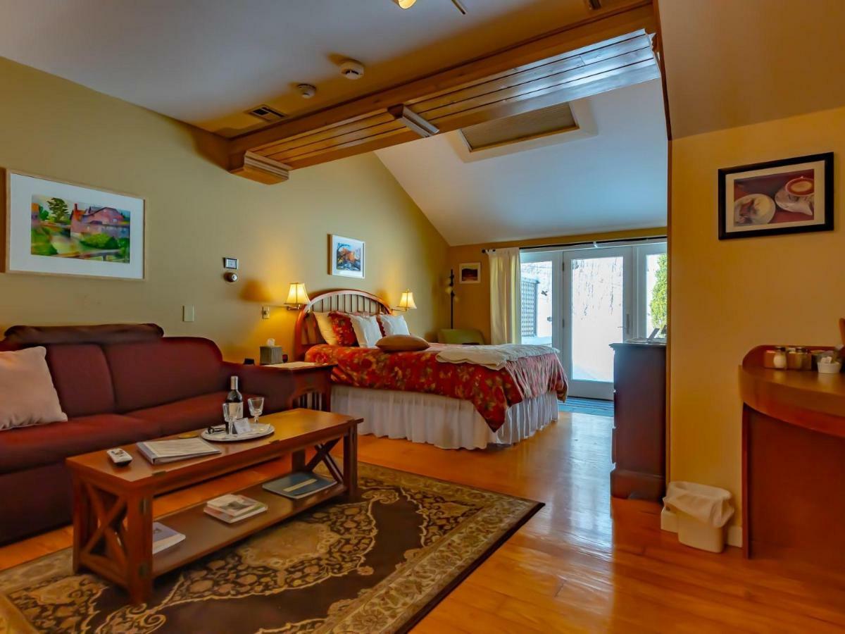 Shaker Mill Inn West Stockbridge Habitación foto