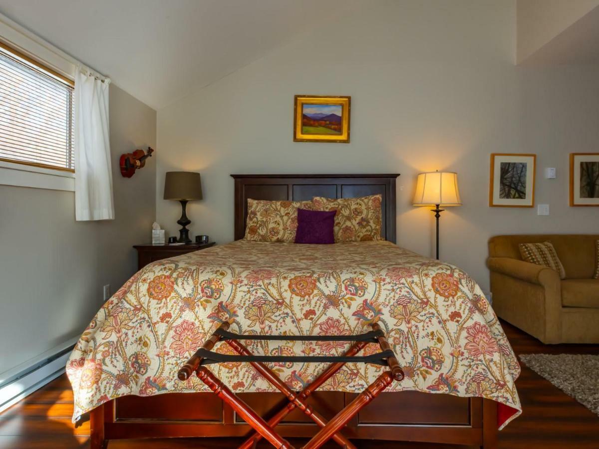 Shaker Mill Inn West Stockbridge Habitación foto